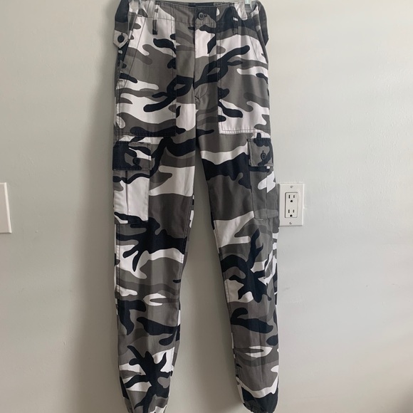 Cargo Pants - Picture 5 of 5